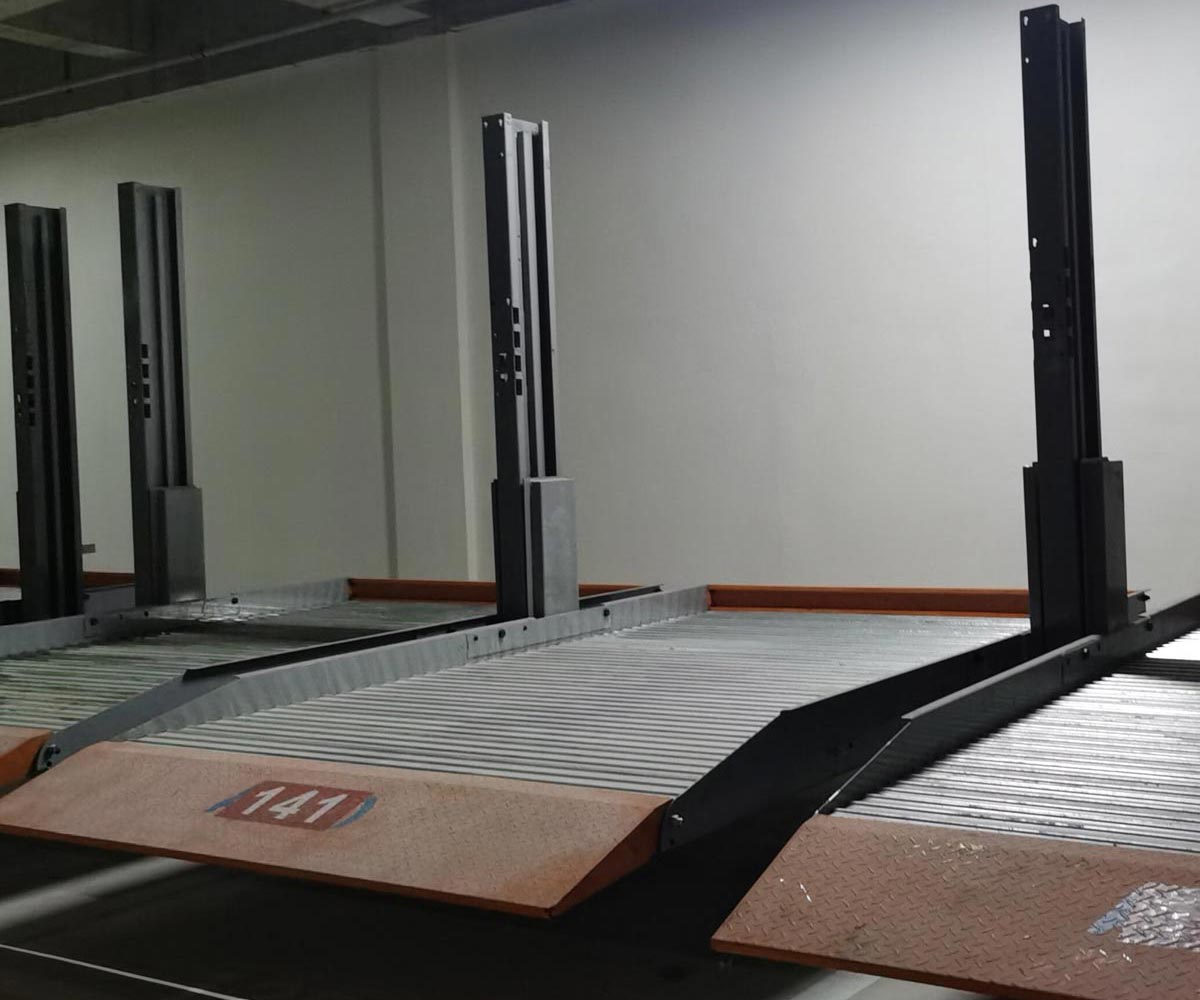 家用简易类立体停车场维保.jpg