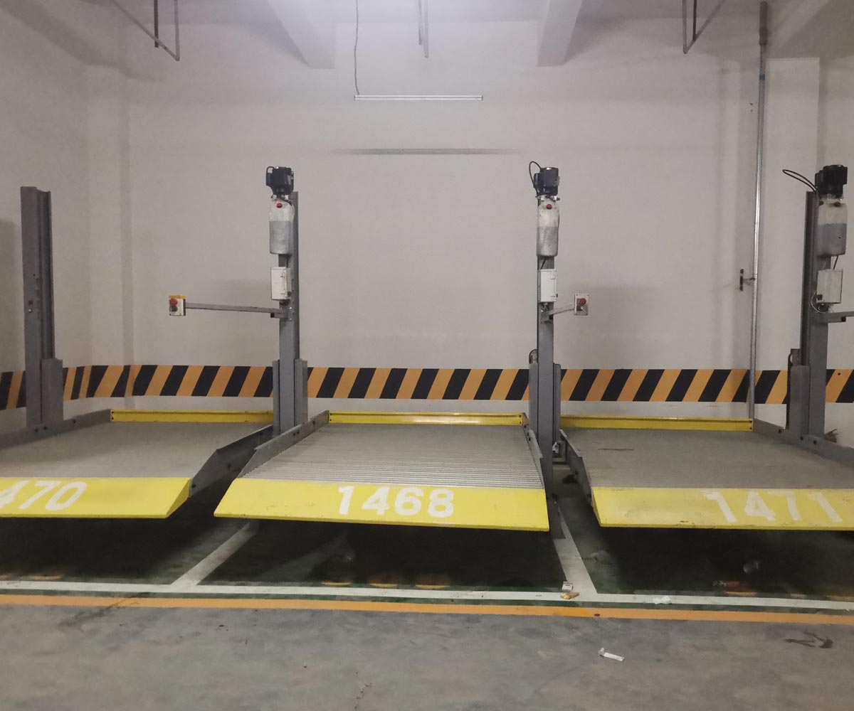 广南地下室升降式停车位
