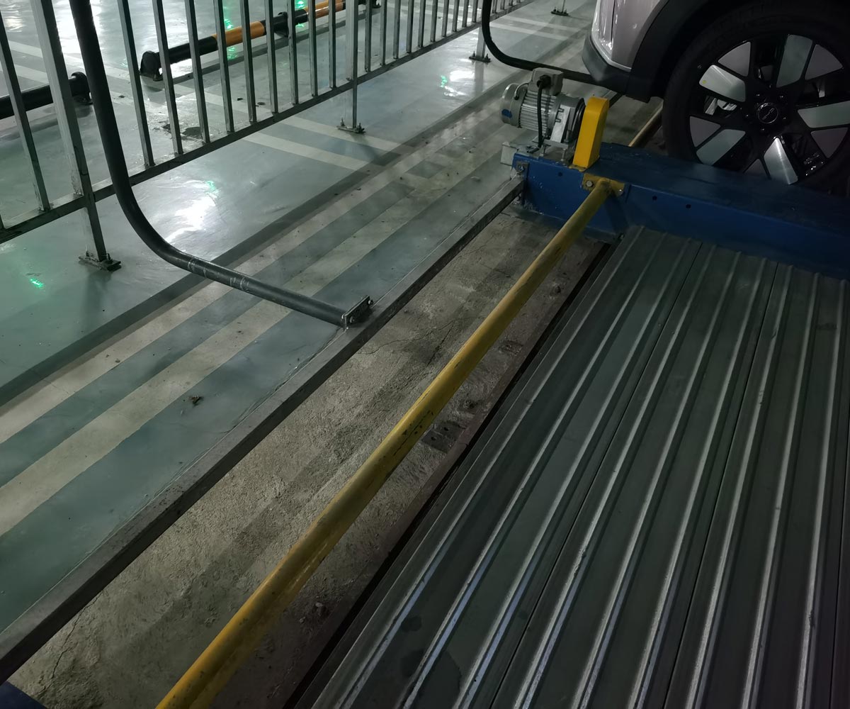 西陵四层带一层地坑升降横移式自动立体停车库